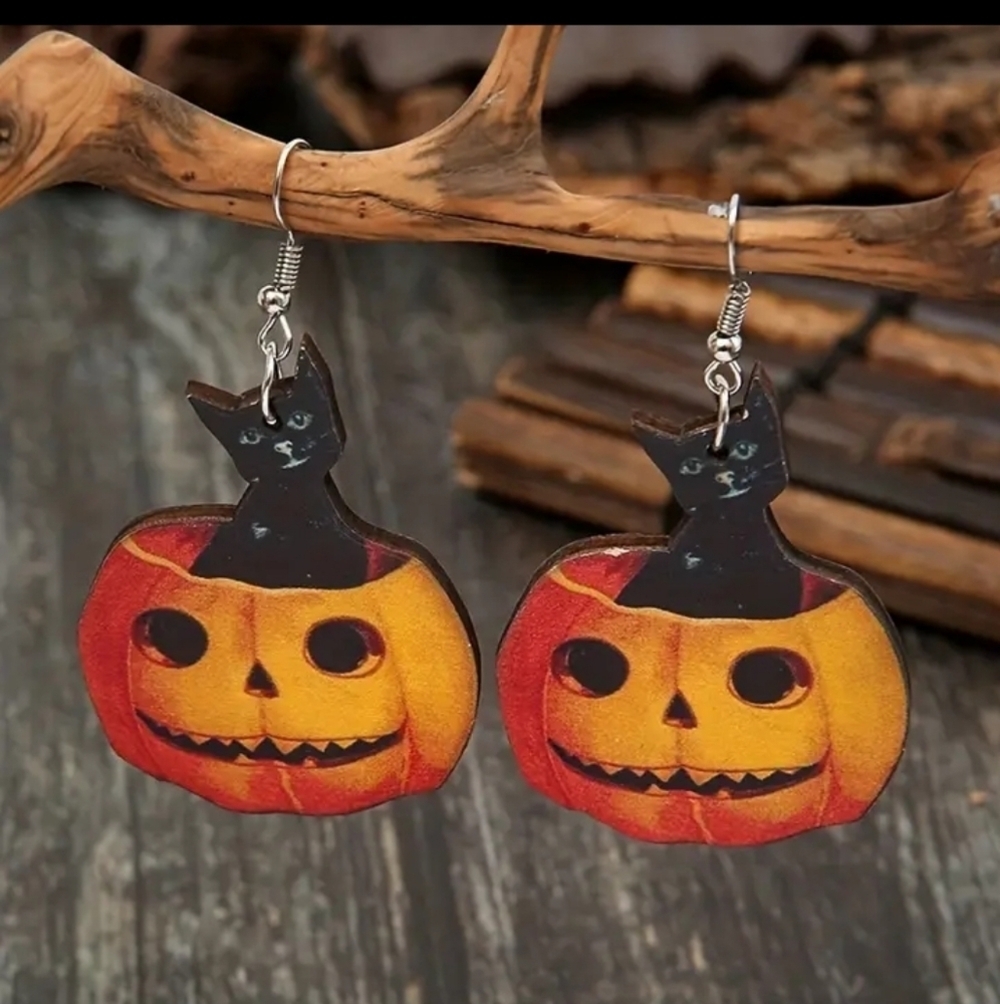 Halloween Pumpkin Fashion Jewelry Earrings! Fun, cute, spooky and adorab… - Picture 7 of 7